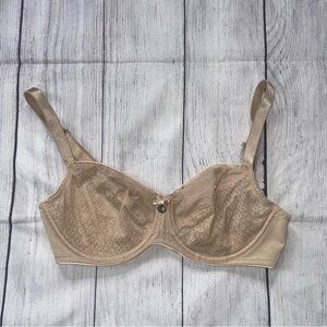 Chantelle Lace Full Coverage Unlined Bra